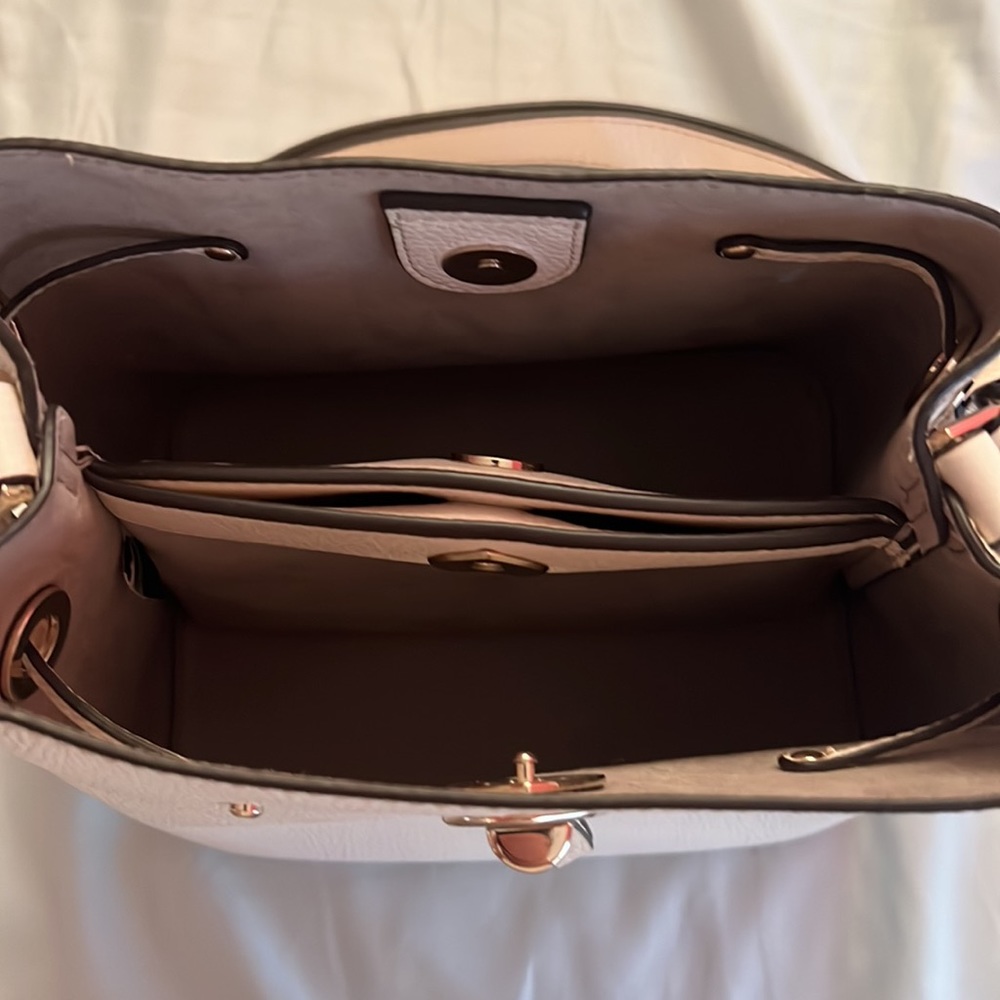 NWOT KATE SPADE MINI BUCKET BAG - Picture 3 of 4